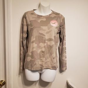 ‎Hollister top